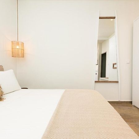 Konstantinou Deluxe Apartments Skála Marión Bagian luar foto