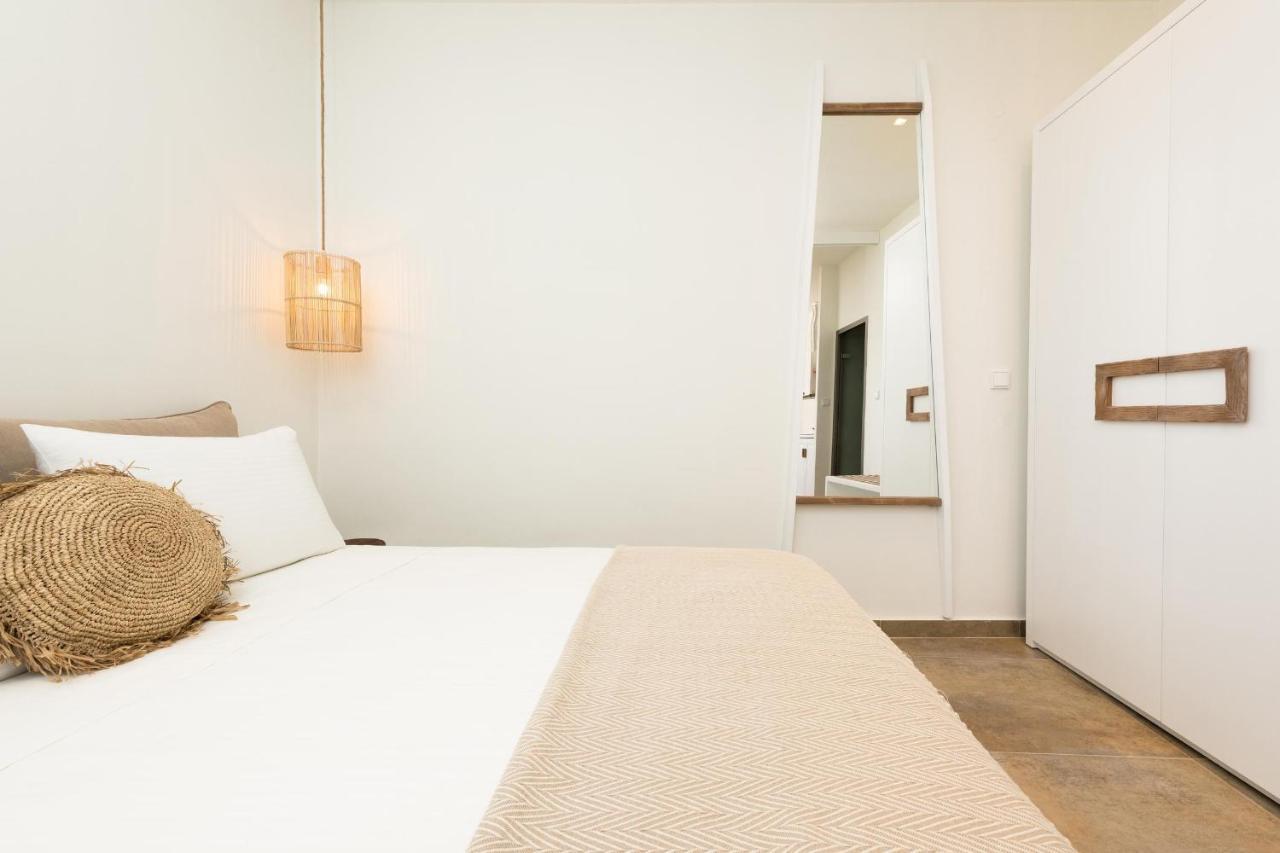 Konstantinou Deluxe Apartments Skála Marión Bagian luar foto