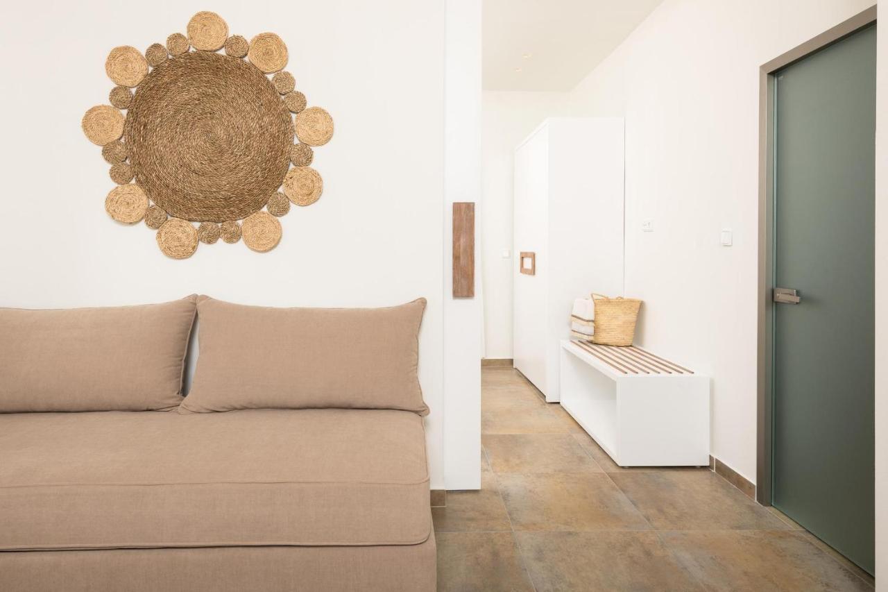 Konstantinou Deluxe Apartments Skála Marión Bagian luar foto