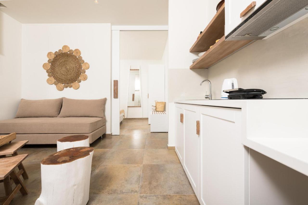 Konstantinou Deluxe Apartments Skála Marión Bagian luar foto