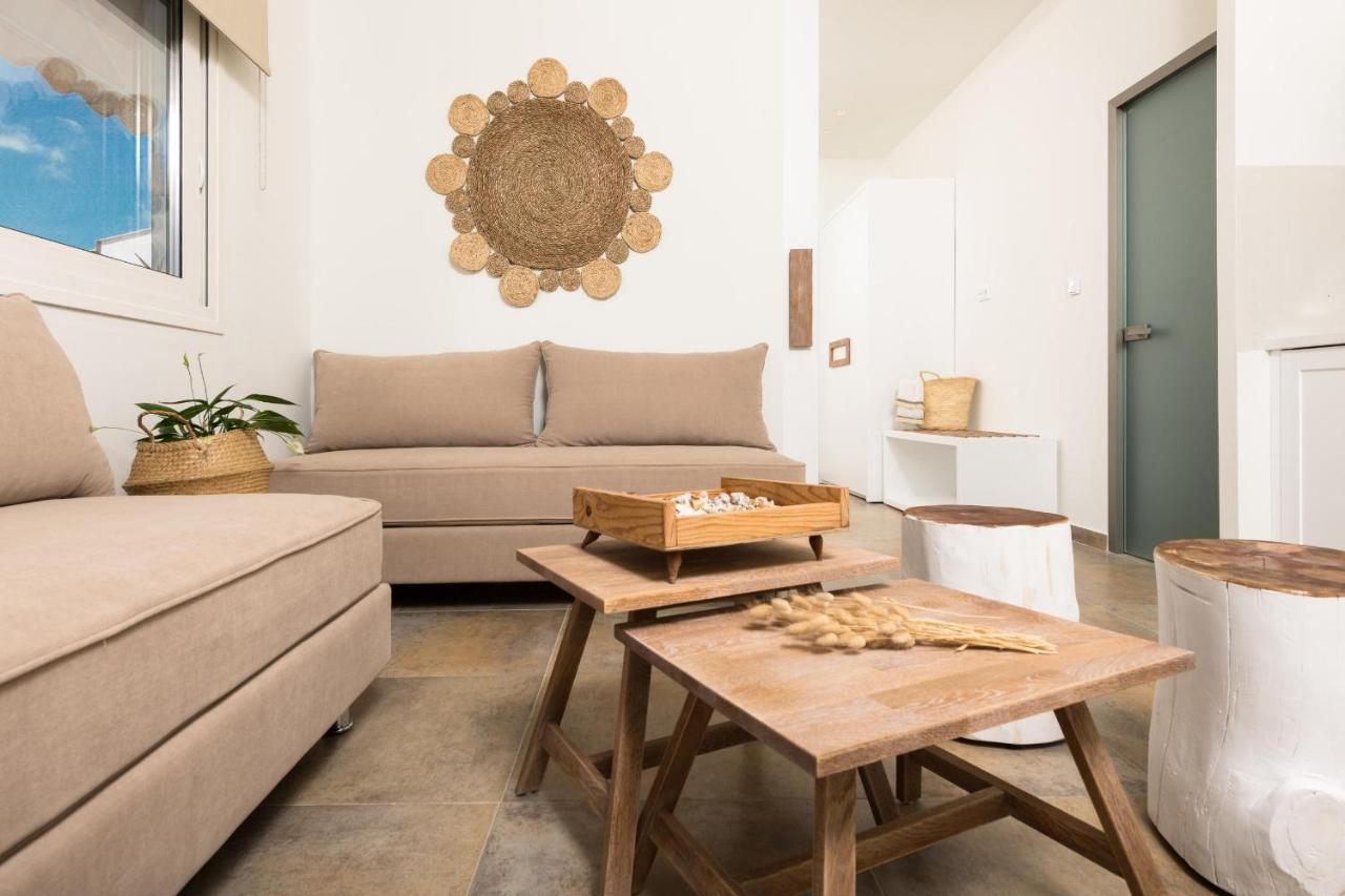 Konstantinou Deluxe Apartments Skála Marión Bagian luar foto